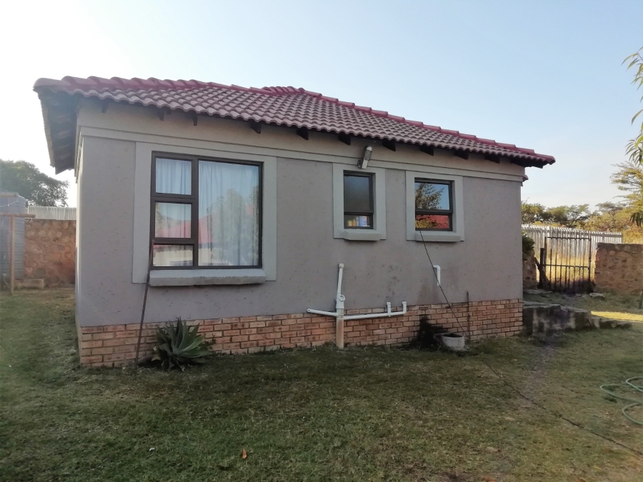3 Bedroom Property for Sale in Geelhoutpark North West